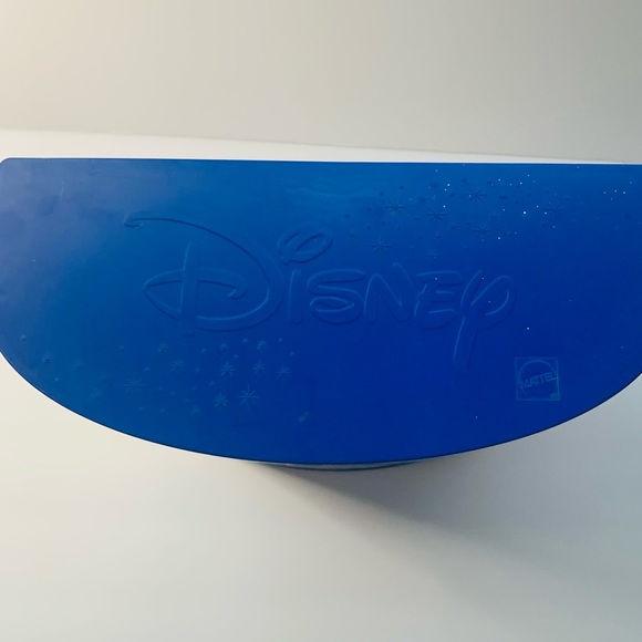 Mattel Disney Snow White Holiday Princess doll - Picture 6 of 7